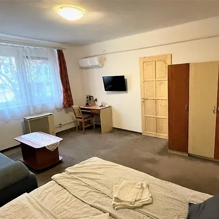 Evi Apartament Eger