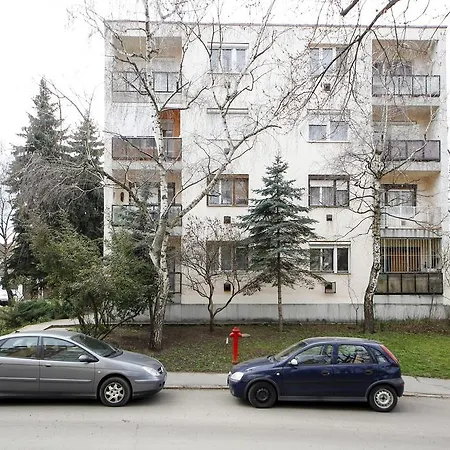 Evi * Eger